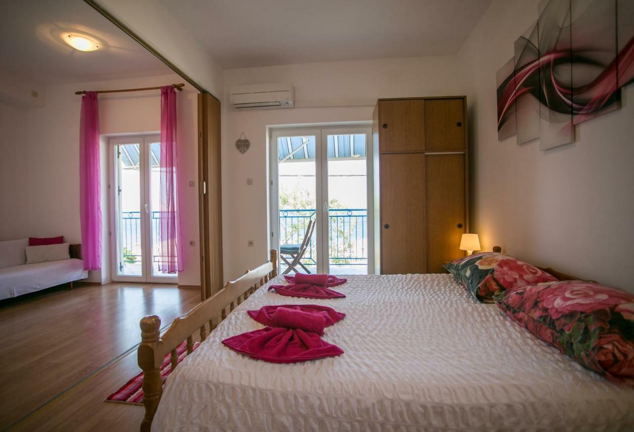 Apartments Katica Senj  Exterior foto
